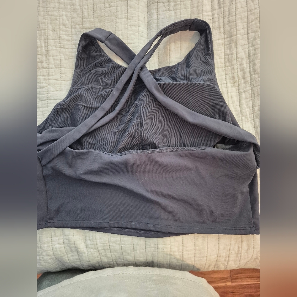 1xl Womens Sports Tops - Picture 2 of 2